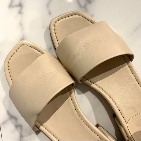 STUART WEITZMAN - ONEWAY SANDAL - Picture 3 of 15